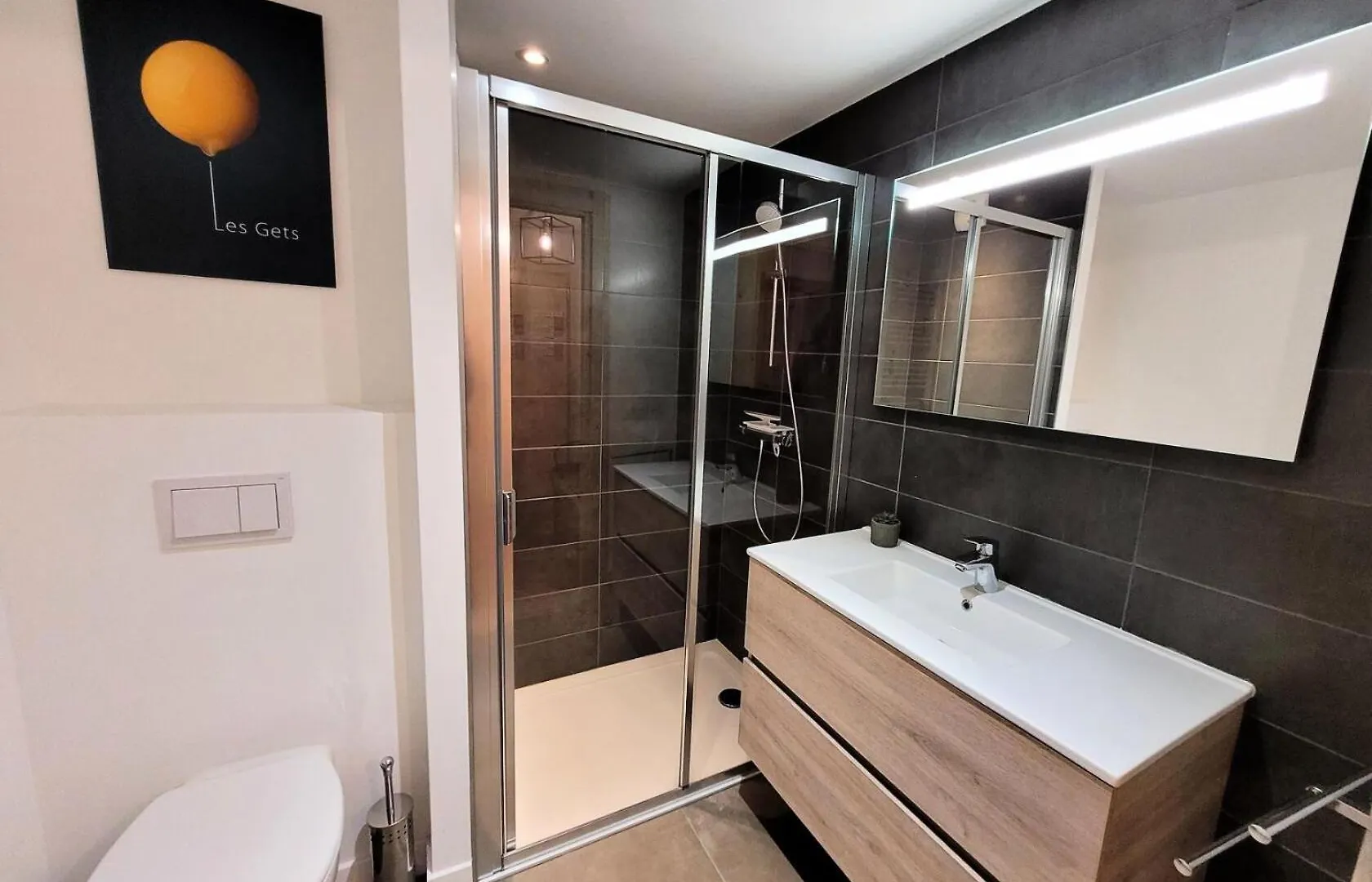 Residence Le Solaret - Appartement Centre Village Pour 4 Personnes Mae-0821 Les Gets Apartment